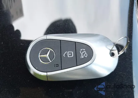 2023 Mercedes-Benz C 300 Sedan z USA, uszkodzony, nr VIN W1KAF4GB1PR131578